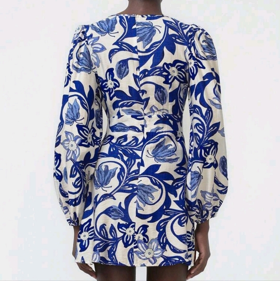 Elegant V-Neck Single Breasted Bamboo Knot Decor Blue Floral Print White Base - Picture 2 of 4